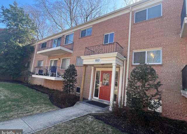 Property at 10631 Weymouth St # 3, Bethesda, MD 20814, 1 bed, 1 bath