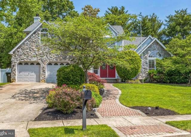 Property at 2406 Derby Dr, Cinnaminson, NJ 08077, 4 beds, 3 baths