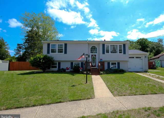 Property at 11 Gilbert Ct, Williamstown, NJ 08094, 4 beds, 1.5 baths