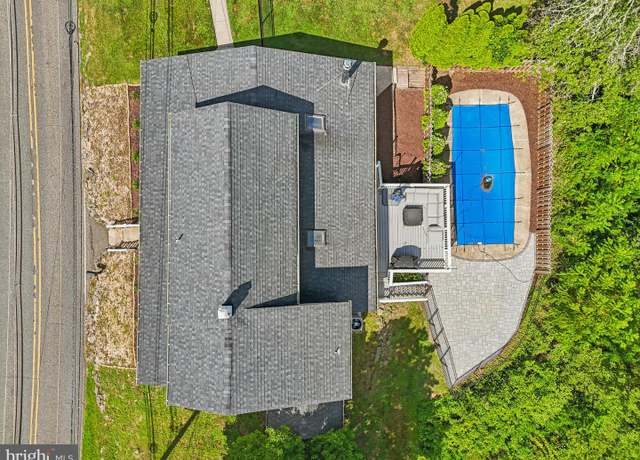 Property at 81 Titus Mill Rd, Pennington, NJ 08534, 4 beds, 2.5 baths