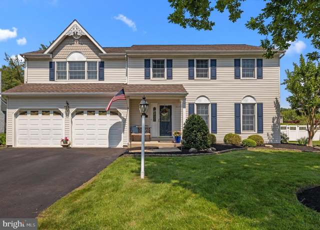 Property at 94 Chancery Rd, Langhorne, PA 19047, 4 beds, 3.5 baths