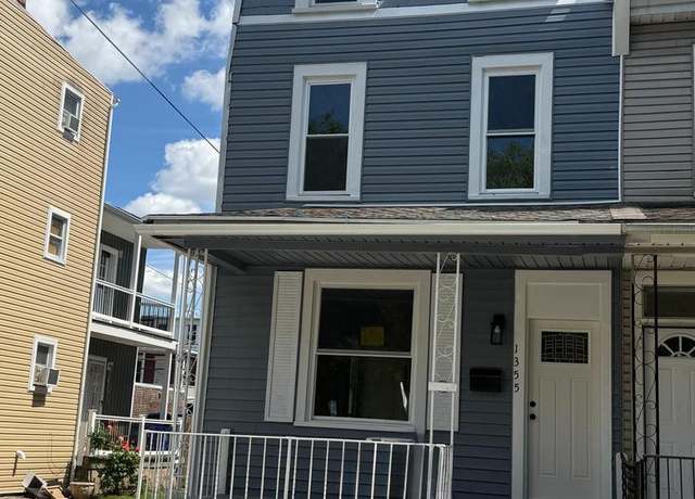 Property at 1355 Liberty St, Harrisburg, PA 17103, 4 beds, 1.5 baths