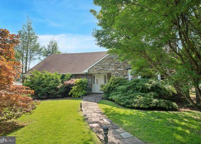 Property at 26 N Edmonds Ave, Havertown, PA 19083, 4 beds, 4 baths