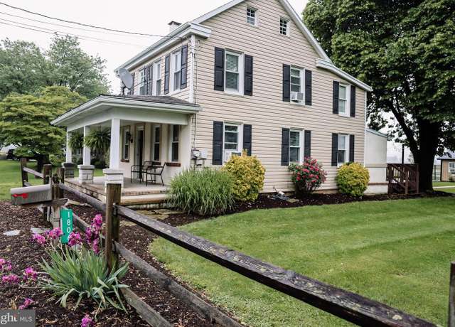 Property at 1806 Brunnerville Rd, Lititz, PA 17543, 3 beds, 2 baths
