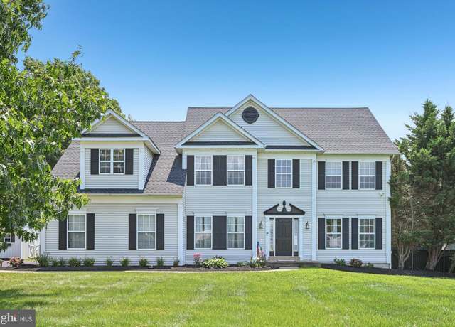 Property at 128 Ruth Rd, Harleysville, PA 19438, 4 beds, 3.5 baths