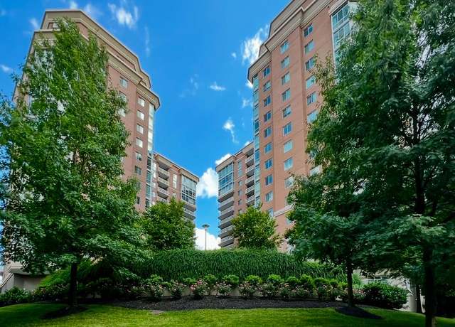 Property at 3101 N Hampton Dr #814, Alexandria, VA 22302, 2 beds, 2 baths