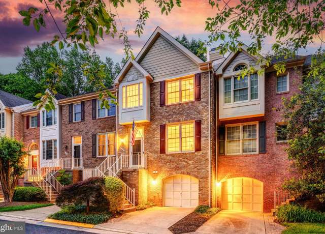Property at 11437 Heritage Oak Ct, Reston, VA 20194, 3 beds, 3 baths