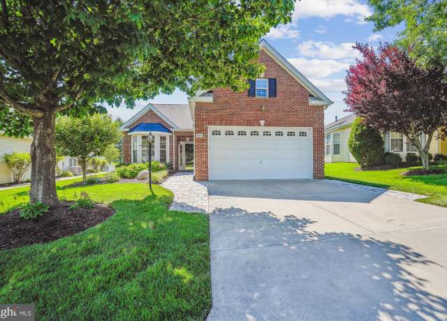 Property at 16916 Four Seasons Dr, Dumfries, VA 22025, 2 beds, 2 baths