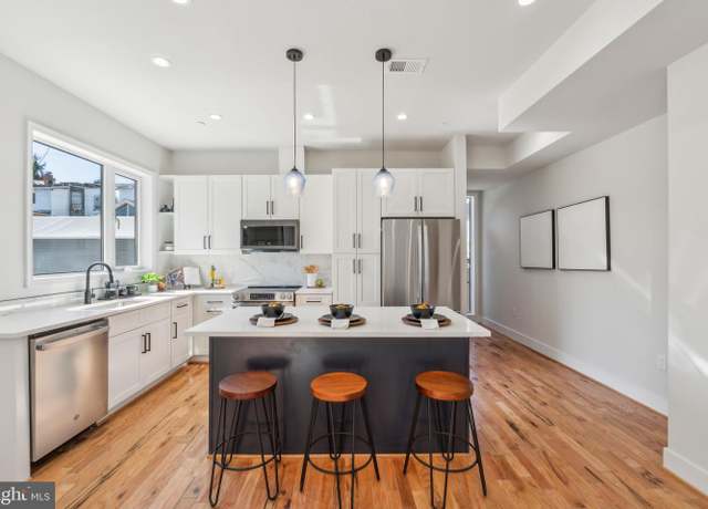 Property at 3646 1/2 13th St NW, Washington, DC 20010, 4 beds, 2.5 baths