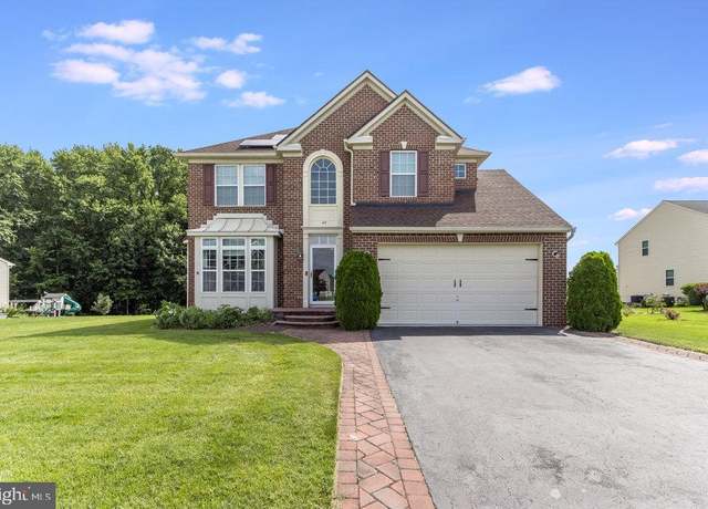 Property at 1119 Harvest Grove Trl, Dover, DE 19901, 4 beds, 2.5 baths