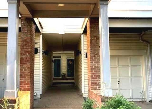 Property at 9405 Royal Bonnet Ter, Montgomery Village, MD 20886, 3 beds, 2.5 baths