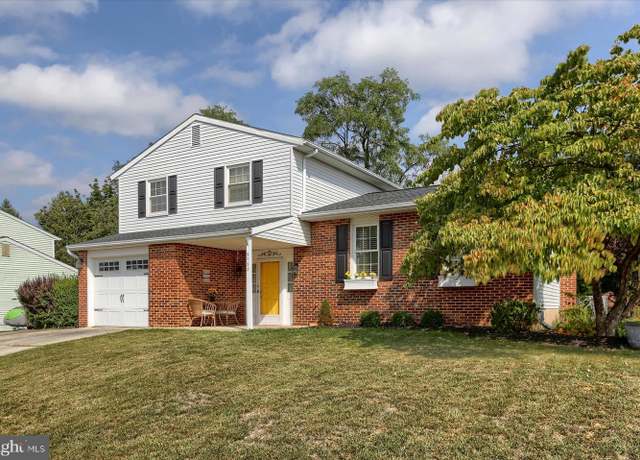 Property at 5730 Meadowbrook Dr, Harrisburg, PA 17112, 3 beds, 1.5 baths