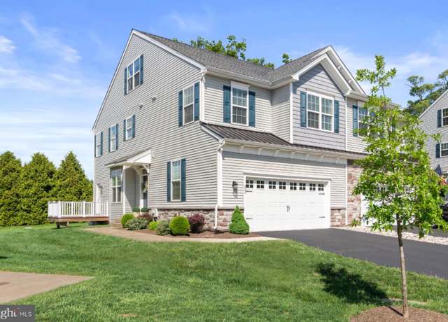 Property at 539 Berkley Pl, Harleysville, PA 19438, 4 beds, 2.5 baths