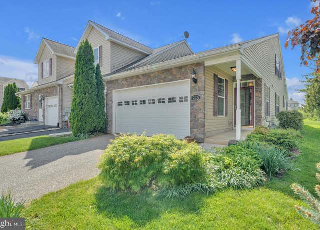 Property at 735 Washington Ave, Hanover, PA 17331, 3 beds, 2.5 baths