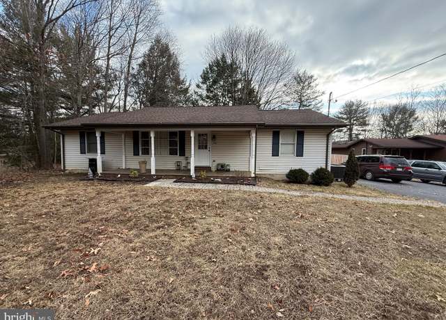 Property at 294 Wishbone Cir, Hedgesville, WV 25427, 3 beds, 2 baths