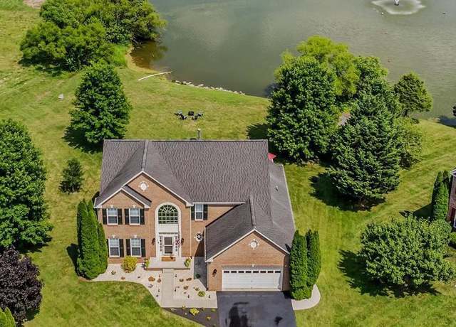 Property at 89 Avenel Ct, Charles Town, WV 25414, 4 beds, 2.5 baths