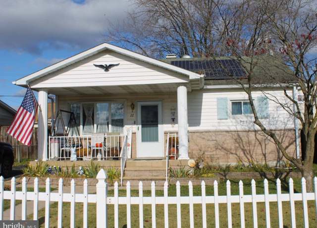 Property at 22 Chandelle, Middle River, MD 21220, 3 beds, 1.5 baths
