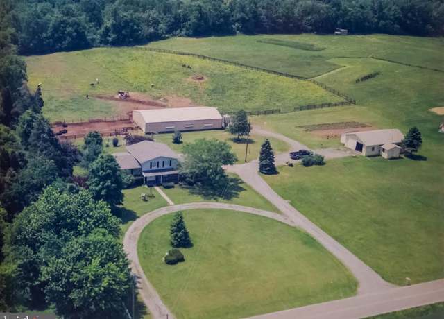 Property at 10905 Keysville Rd, Emmitsburg, MD 21727, 4 beds, 2.5 baths