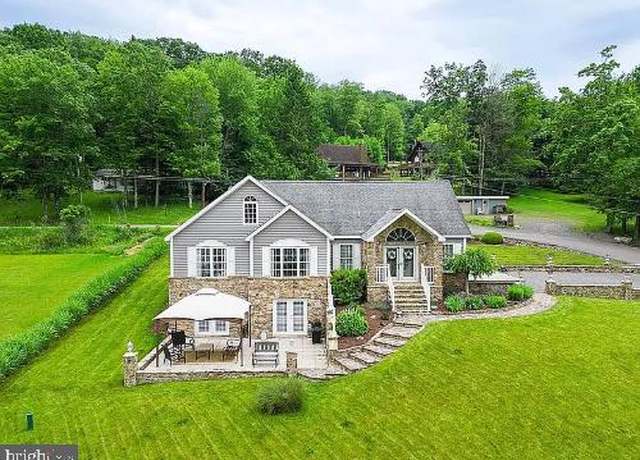 Property at 39 Leo Friend Rd, Oakland, MD 21550, 3 beds, 3.5 baths
