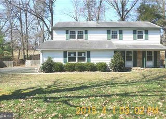 Property at 9511 Tam O Shanter Dr, Upper Marlboro, MD 20772, 4 beds, 2.5 baths