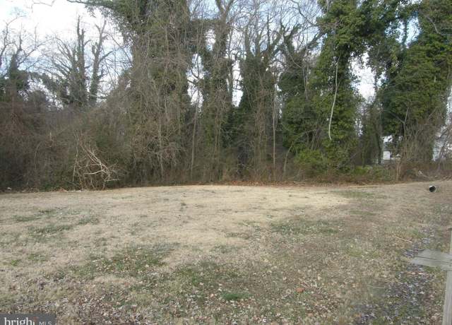 Property at 26379 Fielding Rd, Hollywood, MD 20636