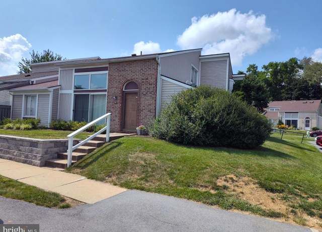Property at 1651 Woodlands Run, Hagerstown, MD 21742, 2 beds, 2 baths