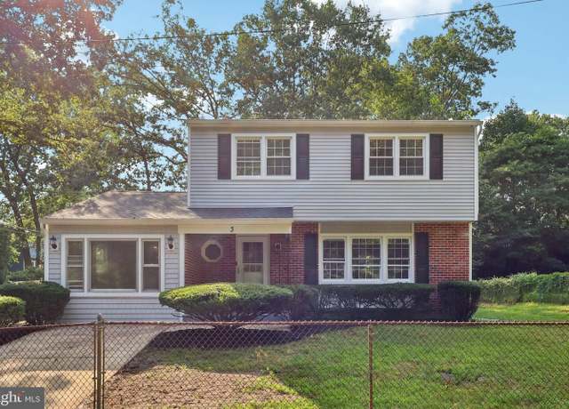 Property at 3 Kent St, Browns Mills, NJ 08015, 4 beds, 1.5 baths