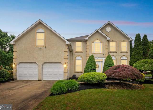 Property at 2 Rosebush Ct, Sicklerville, NJ 08081, 4 beds, 3.5 baths