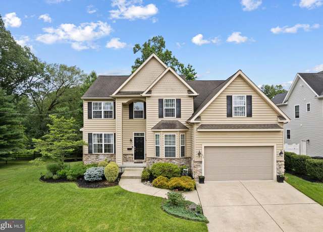 Property at 420 E Cottage Ave, Haddonfield, NJ 08033, 4 beds, 3.5 baths