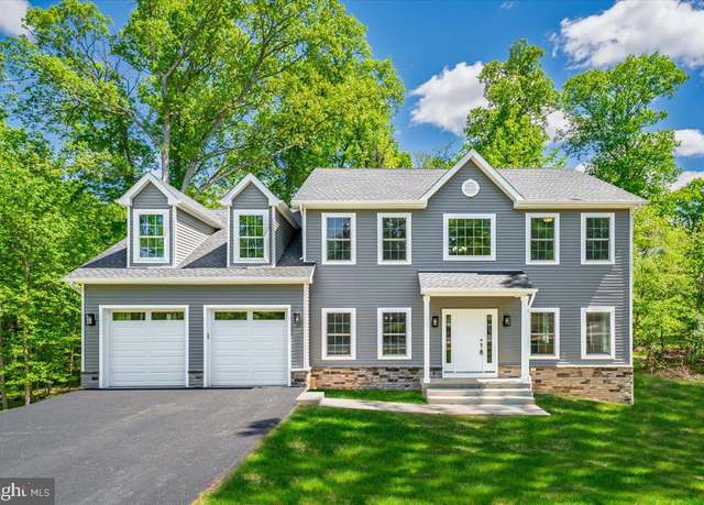 Property at 18 Brookdale Dr, Lawrence Township, NJ 08648, 5 beds, 3 baths