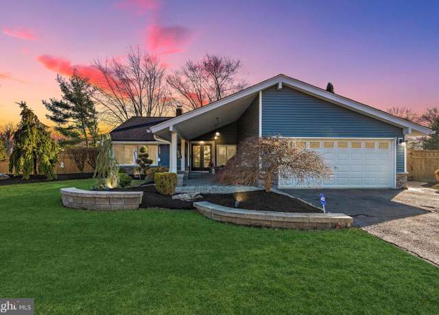 Property at 82 Ethan Allen Rd, Freehold, NJ 07728, 4 beds, 2 baths