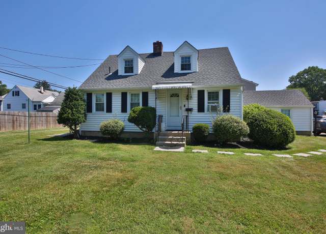 Property at 448 Hillcrest Ave, Morrisville, PA 19067, 3 beds, 2 baths