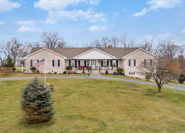 Property at 224 Heisers Ln, Carlisle, PA 17015, 3 beds, 3 baths