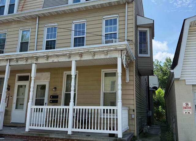 Property at 1535 Hunter St, Harrisburg, PA 17104, 4 beds, 2 baths