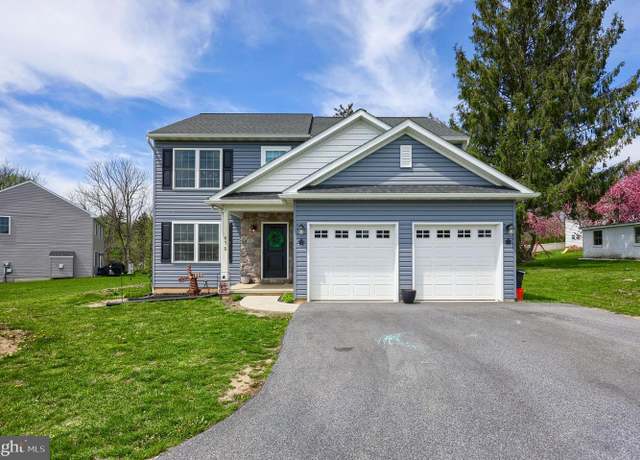 Property at 675 N Field Dr, Lancaster, PA 17603, 5 beds, 3.5 baths
