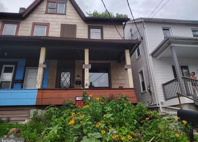 Property at 319 1st St, Slatington, PA 18080, 4 beds, 1 bath