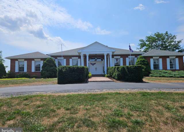 Property at 705 Veterans Way, Elliottsburg, PA 17024, 4 beds, 3 baths