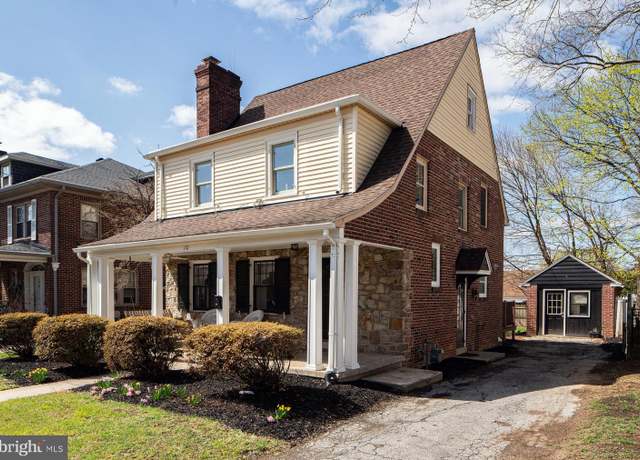 Property at 110 N Manheim St, York, PA 17402, 4 beds, 1 bath