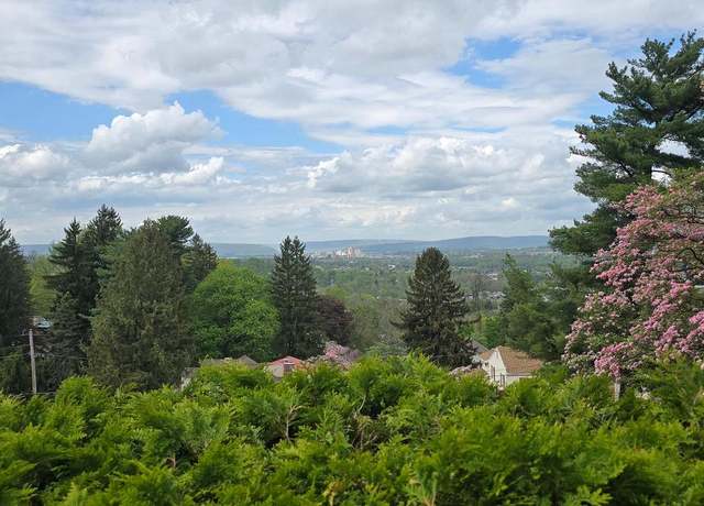 Property at 403 Evergreen Rd, New Cumberland, PA 17070, 3 beds, 1.5 baths