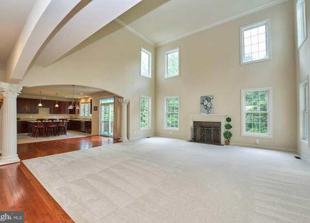 Property at 1130 Riva Ridge Dr, Great Falls, VA 22066, 5 beds, 4.5 baths