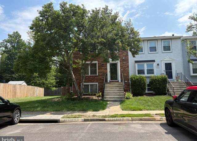 Property at 5213 Pleasure Cove Ct, Alexandria, VA 22315, 3 beds, 2.5 baths