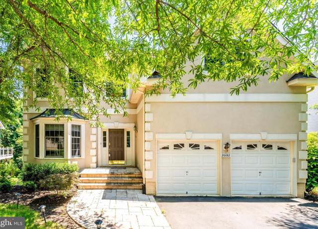 Property at 20152 Boxwood Pl, Ashburn, VA 20147, 4 beds, 3.5 baths