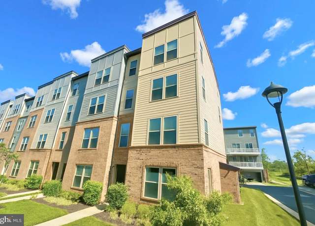Property at 10407 Ratcliffe Trl, Manassas, VA 20110, 3 beds, 2.5 baths