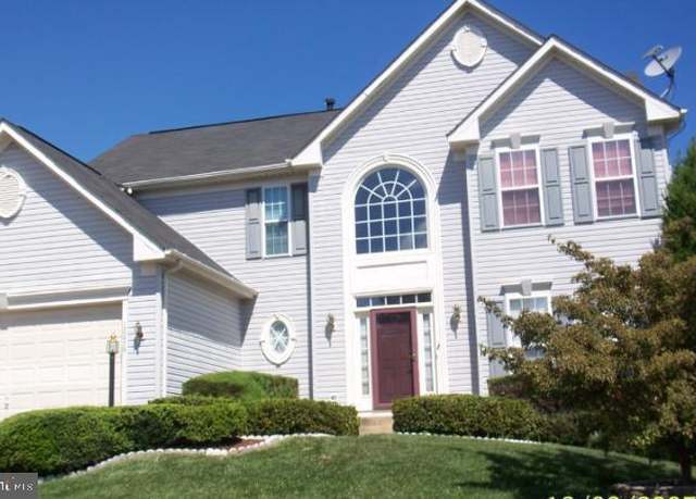 Property at 12054 Mouser Pl, Woodbridge, VA 22192, 4 beds, 3.5 baths