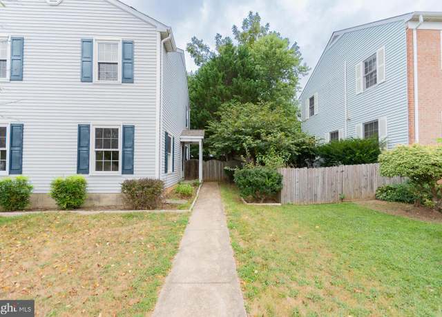 Property at 28 Newington Ct N, Charles Town, WV 25414, 3 beds, 1.5 baths