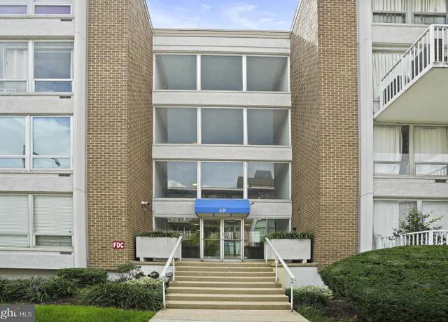 Property at 410 O St SW #306, Washington, DC 20024, 2 beds, 2 baths