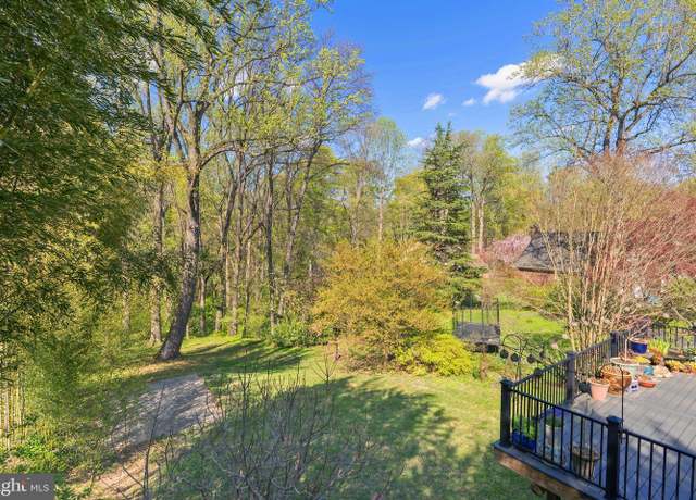 Property at 7509 Arden Rd, Cabin John, MD 20818, 3 beds, 2 baths