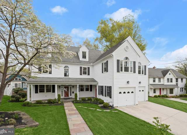Property at 4317 Maple Ave, Bethesda, MD 20814, 6 beds, 4.5 baths