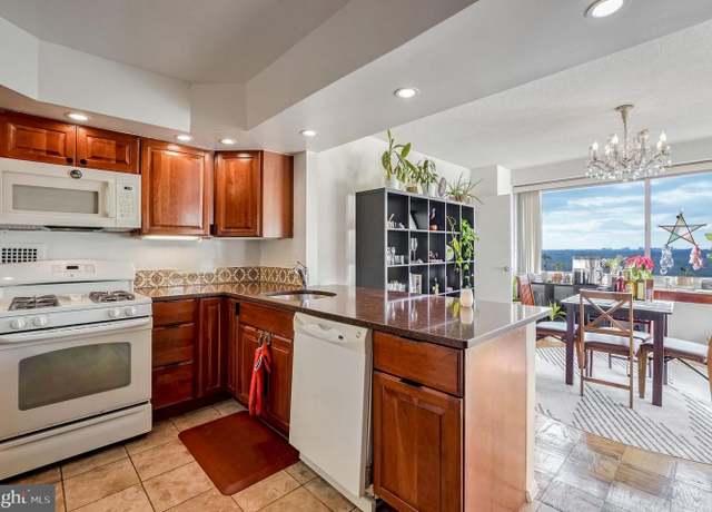 Property at 4515 Willard Ave Unit 1710S, Chevy Chase, MD 20815, 3 beds, 2 baths