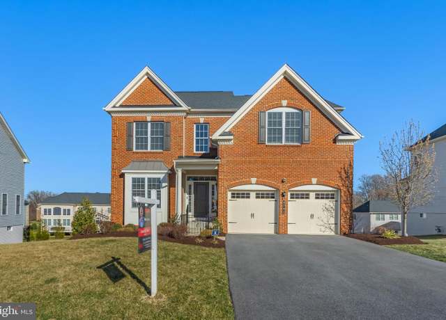 Property at 4702 Thoroughbred Dr, Upper Marlboro, MD 20772, 5 beds, 4 baths